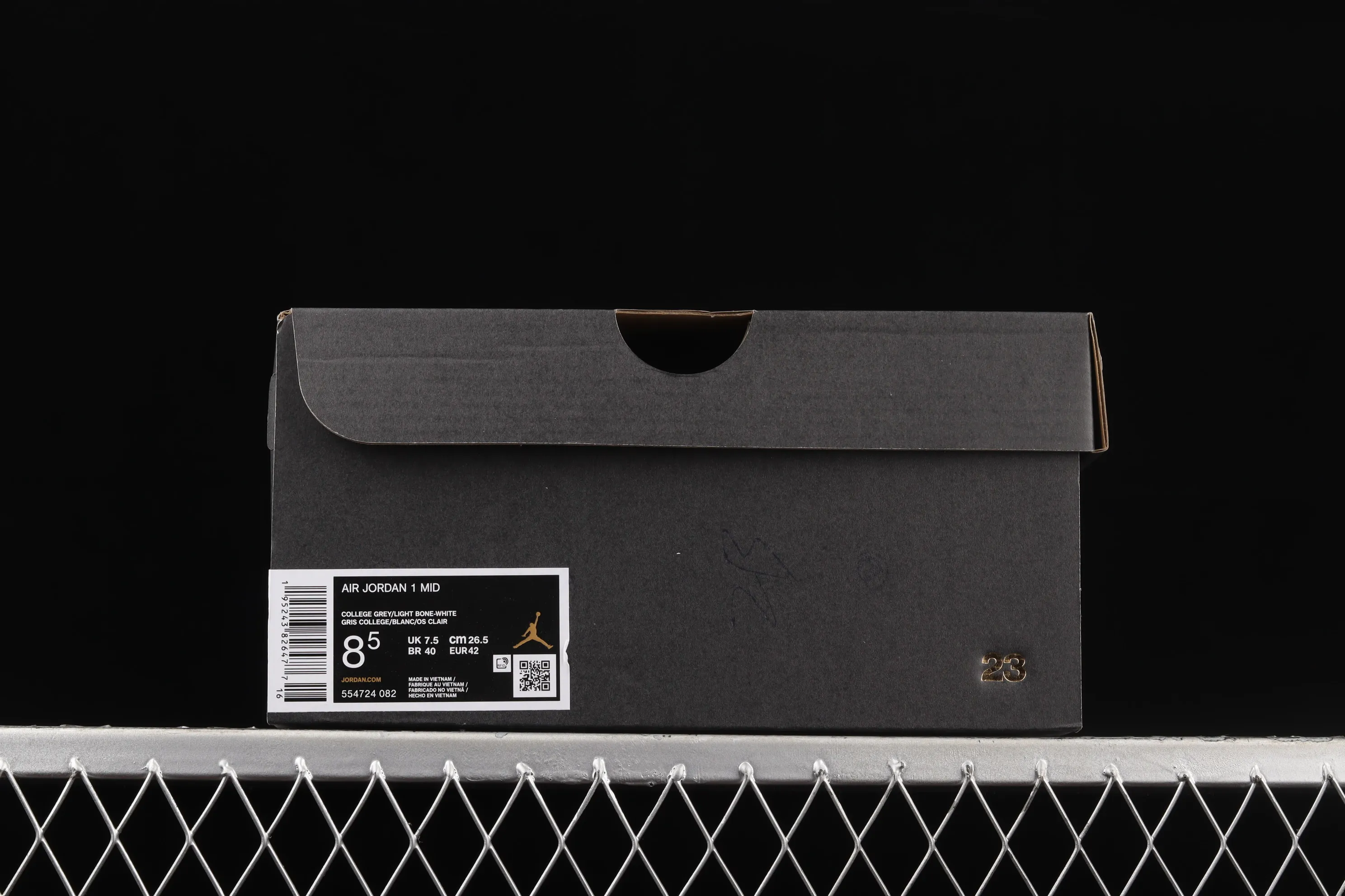All Categories Air Jordan Jordan Series Basketball Shoes Air Jordan 1 Mid Air Jordan 1 Mid AJ1 Joe 1 Middle Linen College Gray Mid-top Basketball Shoes 554724-082